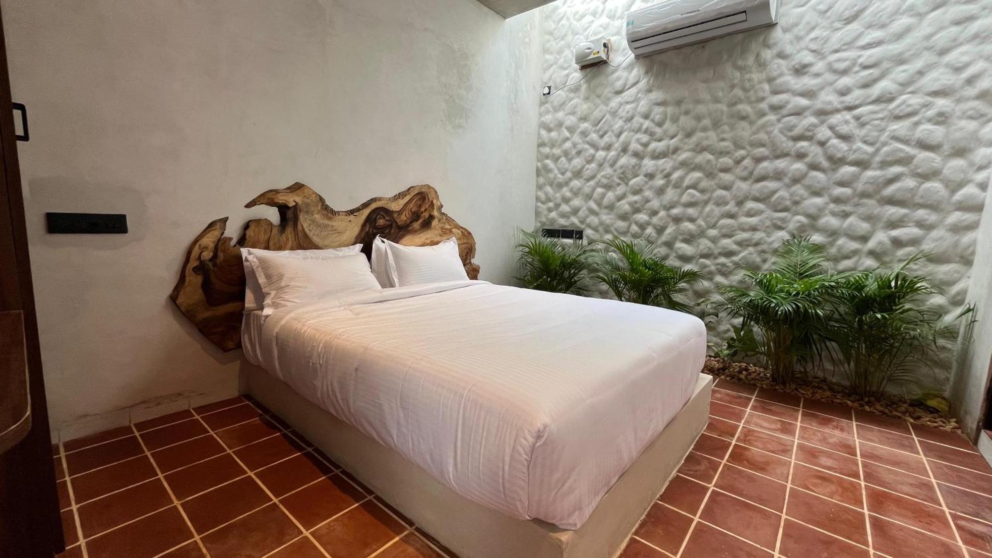 Nomads Resort - Destination Stays Puducherry Buitenkant foto