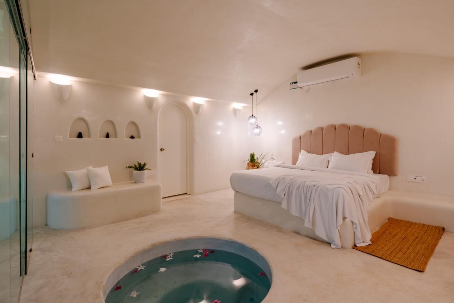 Nomads Resort - Destination Stays Puducherry Buitenkant foto